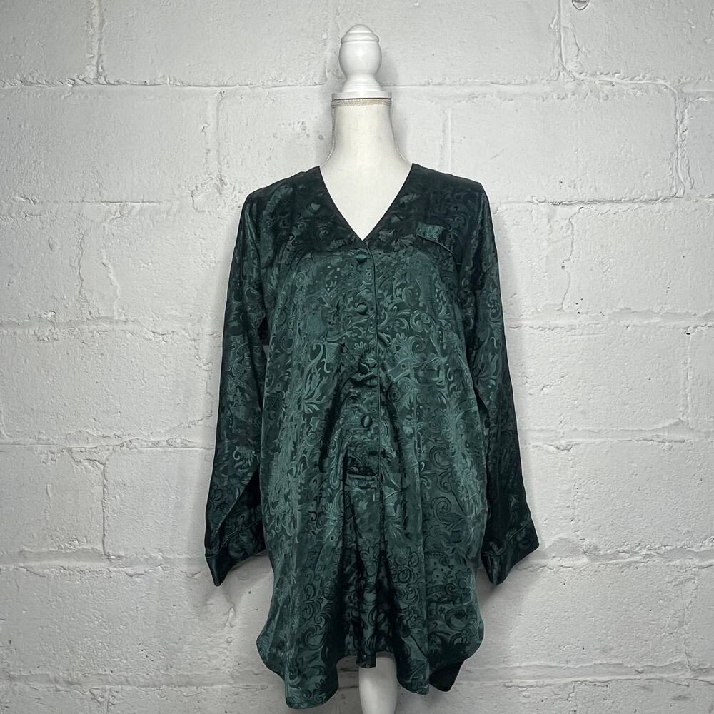 Vintage Victoria's Secret Women's Gold Label Green Long Sleeve Sleep Shirt Small